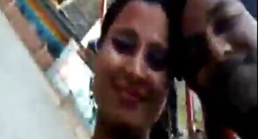 నటాలియా ని మోస్ట్రా నోటితో మొడ్ఢ చీకడం తెలుగు సెక్సీ వీడియో నైపుణ్యాలు చూపిస్తుంది.