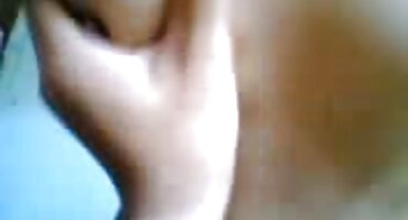 ఒక తెల్ల సెక్స్ వీడియో తెలుగు తెలుగు సెక్స్ విద్యార్థి ఒక నల్లజాతి ఫ్రెష్మాన్ను మోసగించాడు.