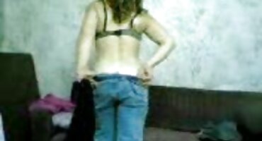 టాక్సీ డ్రైవర్ లైంగిక వేధింపులకు పాల్పడిన వీడియో సెక్స్ తెలుగు వ్యక్తిని ఒప్పించాడు.