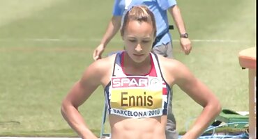 రొమాంటిక్ సెక్స్ వీడియో తెలుగు డౌన్లోడ్ లవ్ స్టోరీస్ తో ఫక్కున నవ్వింది.