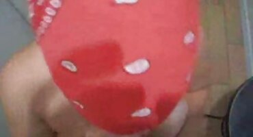 నల్లటి తెలుగులో సెక్స్ వీడియో జుట్టు గల స్త్రీని ఫక్