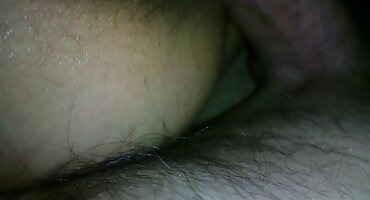 నల్లటి జుట్టు తెలుగు సెక్స్ కం వీడియో గల స్త్రీని అన్ బానిస శిక్షిస్తుంది.