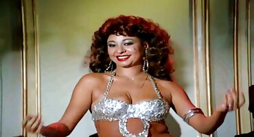 ప్రేమలో ఉన్న జంటను సమూహ సంబంధానికి సెక్స్ వీడియో తెలుగు సెక్స్ ఆహ్వానించండి.