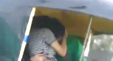 పటాన్టన్ తన సెక్స్ తెలుగు సెక్స్ వీడియో కాళ్లను విద్యార్థి ముందు విస్తరించింది.