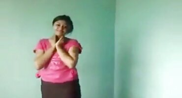 కోకోల్డ్ భార్య యొక్క పూకు హిందీ తెలుగు సెక్స్ వీడియో నుండి వేరొకరి సహచరుడిని లక్కీ చేస్తుంది.