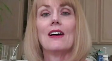 పులి తనను తాను రిపేర్ సెక్స్ వీడియో తెలుగు సినిమా చేసుకునేవాడికి ఇస్తుంది.