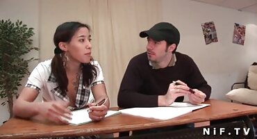 నికోల్ కిట్ ఆమె నల్ల కంట్ ఫక్ ఆమె స్టెప్డాడ్ అడుగుతుంది. సెక్స్ సినిమా తెలుగు వీడియో