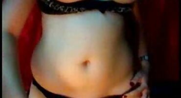 యువ పోలిష్ తెలుగు సెక్స్ వీడియో మహిళ క్యాన్సర్ తో ఒక స్నేహితుడు యొక్క పూకు మరియు గాడిద చూపిస్తుంది.