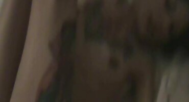 లాడ్ గ్యాంగ్ సెక్స్ వీడియో తెలుగు లైవ్ గ్యాంగ్ అతనిని రెచ్చగొట్టిన తర్వాత మేనేజర్ ద్వారా ఇబ్బంది పెట్టాడు.