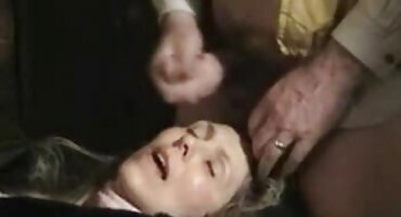 దాచు మరియు కోరుకుంటారు లియానా లవింగ్స్ పొరుగువారితో సెక్స్ ఫిలిం తెలుగు వీడియో లైంగిక సంబంధం కలిగి ఉండటానికి దారితీసింది.