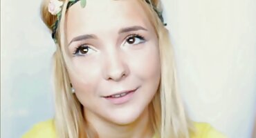 అన్వేషకుడు ఒక నల్లటి జుట్టు గల తెలుగు హీరోయిన్ ల సెక్స్ వీడియో స్త్రీని ఒక కాక్ కదిలిస్తుంది.