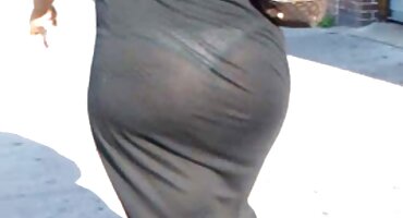 ఒక కండోమ్ తెలుగు సెక్స్ వీడియో కం లో పోల్ ఫకింగ్ అమ్మాయి.