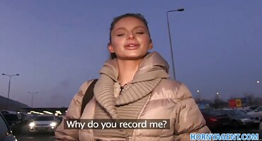 మాస్ మ్యాన్ అమ్మాయిల సెక్స్ వీడియో తెలుగు వీడియో కోసం సెక్స్ ఏర్పాట్లు చేస్తాడు.