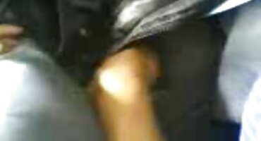 అతను నా నాలుకను సెక్స్ వీడియో తెలుగు తెలుగు పట్టుకుంటాడు.