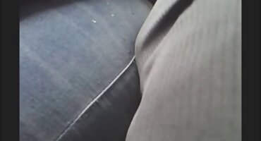 ఒక స్నేహితుడు సెక్స్ వీడియో తెలుగు వీడియో యొక్క మెడ మీద కట్.