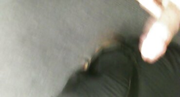 తన ఛాతీ మీద సహితమైన