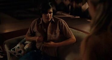 లాడ్ బగ్ బగ్ క్లయింట్ ఒక మసాజ్ సెక్స్ వీడియో తెలుగు సెక్స్ వీడియో ఇచ్చింది.