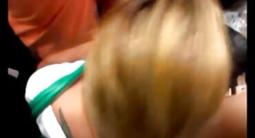 అతను బారెల్ పాలిష్ మరియు అతని ముఖం మీద స్పెర్మ్ సెక్స్ వీడియో తెలుగు డౌన్లోడ్ ఆనందిస్తాడు.