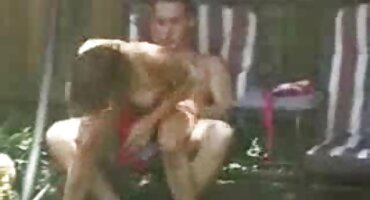 ఒక తెలుగు సెక్స్ వీడియో అంగ ప్లగ్ తో ఒక మెరుస్తున్న కాక్ రైడ్.